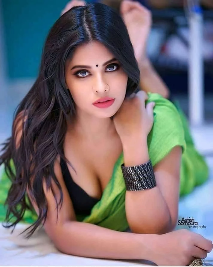 Sensual, Premium & Bold Call Girls At Your Disposal